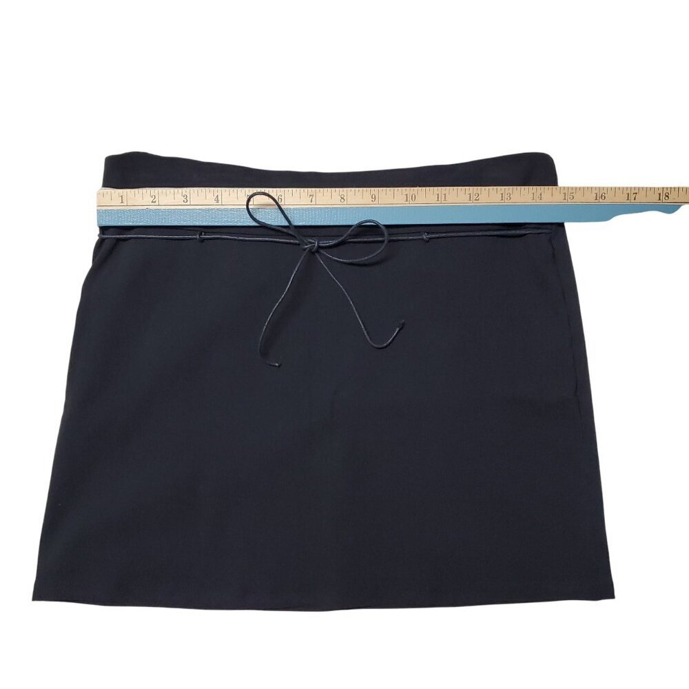 Black Mini Skirt - Size 7 Junior - Picture 5 of 9